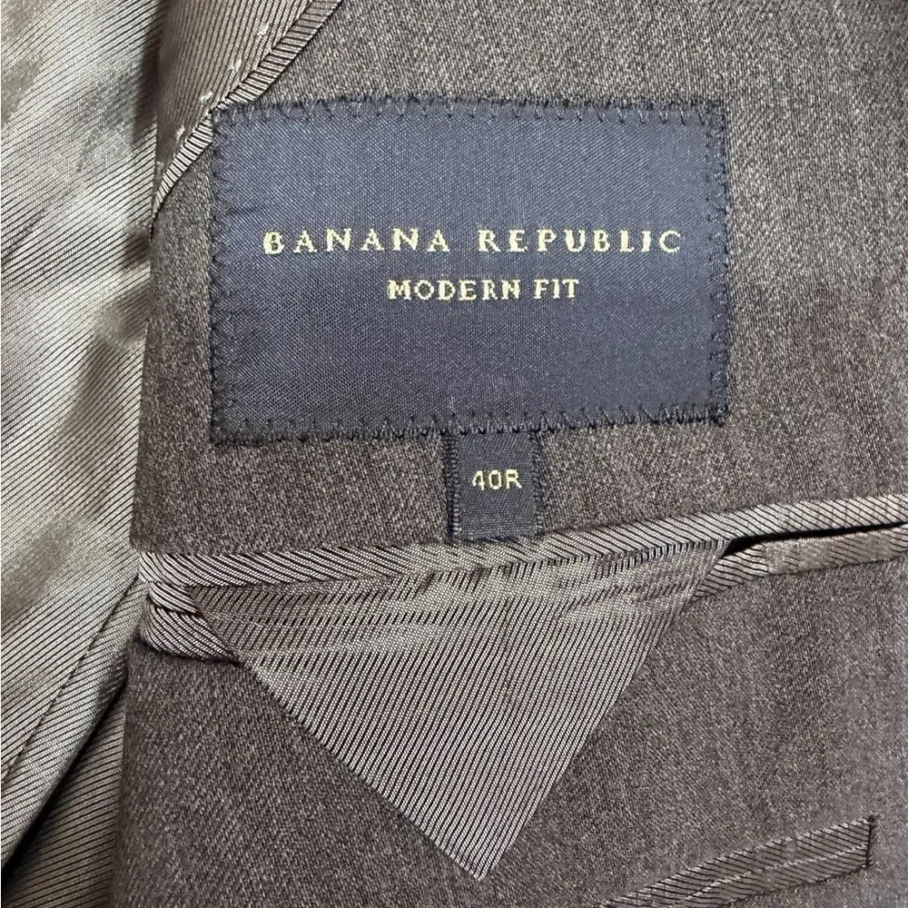 Banana Republic Modern Classic Fit Blazer Jacket Size‎ 40 R